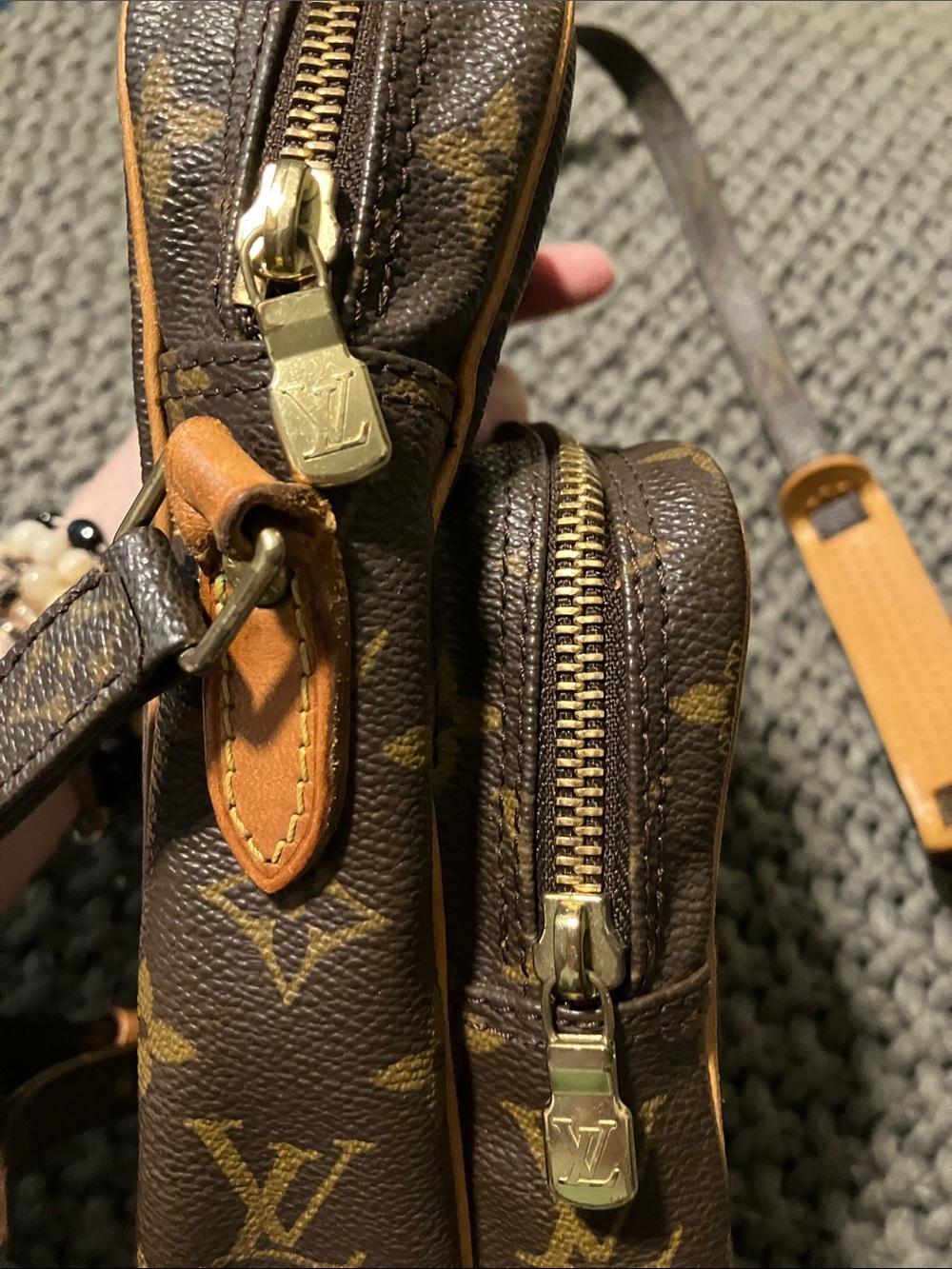 Vintage Louis Vuitton Monogram Amazon Shoulder Bag - Picture 3 of 11